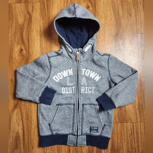 H&M Soft Sweatshirt Jacket With a Motif At Front. Lined hood. zip at front - Picture 2 of 6